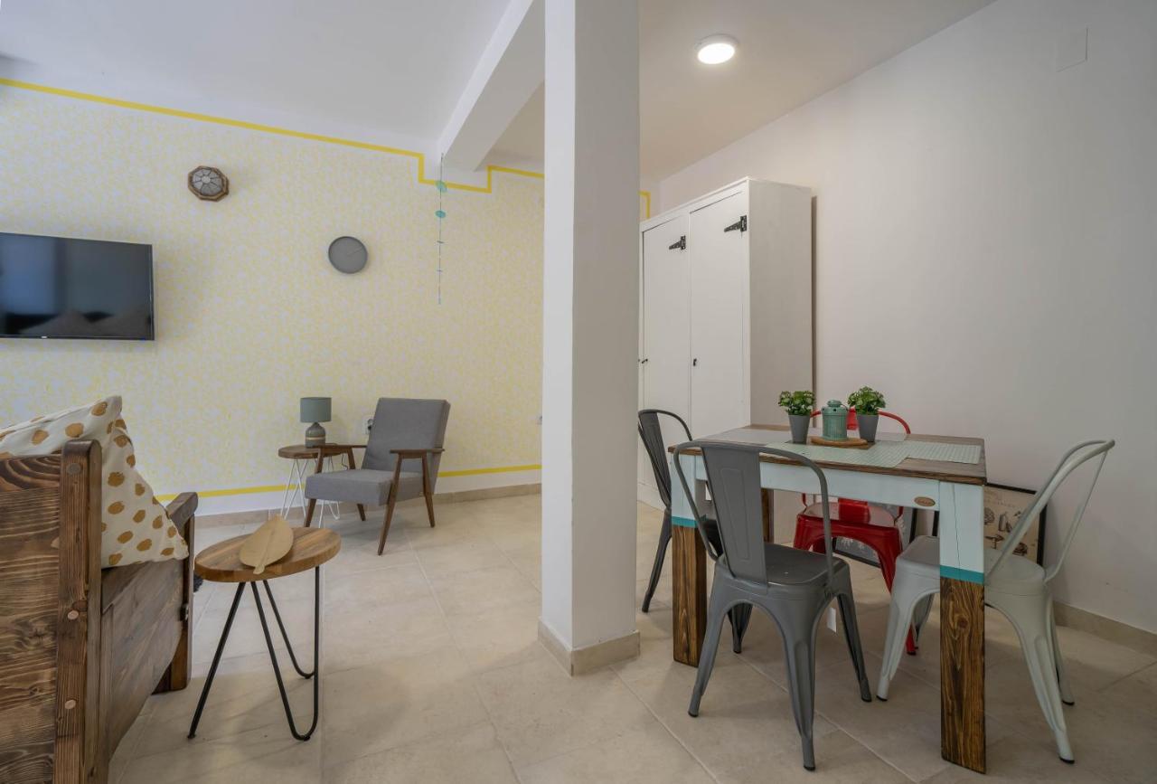 Apartments Oliva Risan Exterior photo